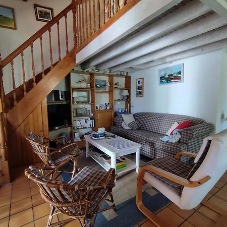 Vakantiehuis Maison Lumineuse Proche Avec Jardin, Veranda Et Stationnement - Fr-1-778-13 *