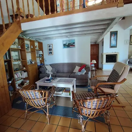 Maison Lumineuse Proche Avec Jardin, Veranda Et Stationnement - Fr-1-778-13